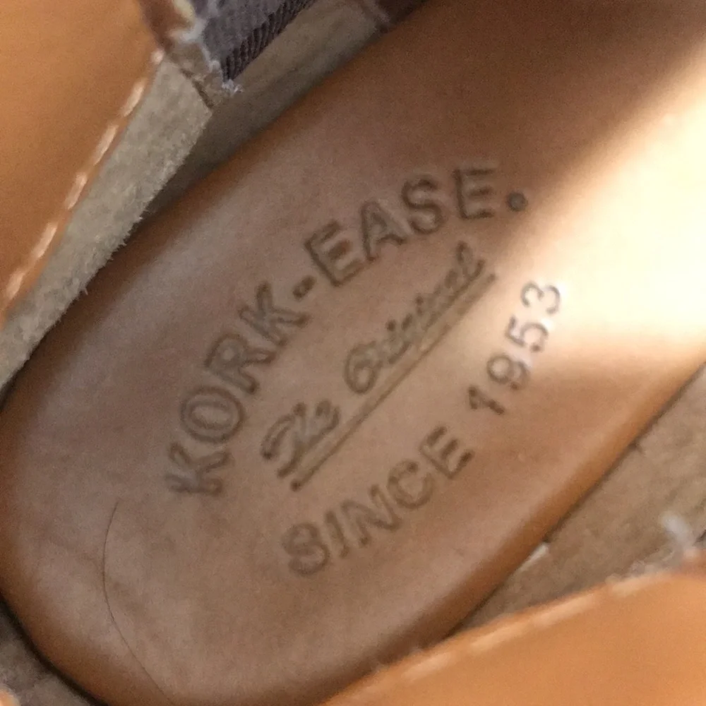 🍄 Kork-Ease Velma Brown Leather Bootie - Picture 3 of 16